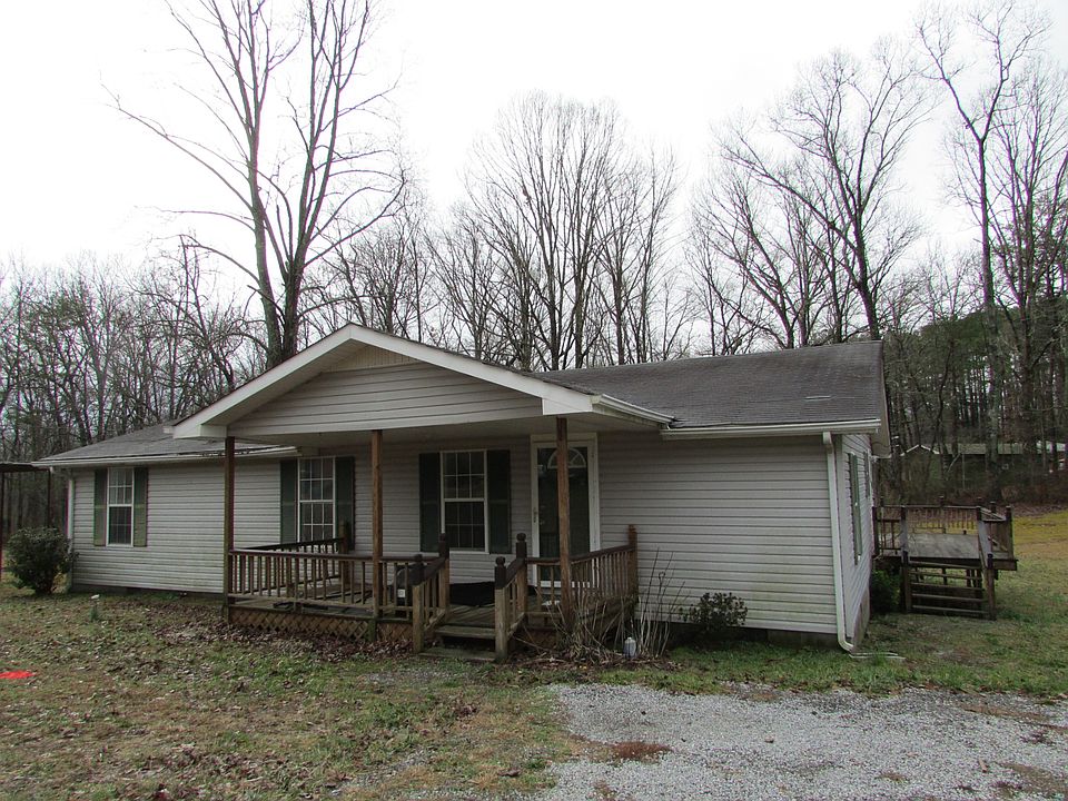 1st image of 204 Orchard Dr
