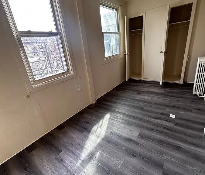 90 Linden St — Photo 6