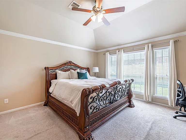 119 Emerald Loch Ln — Photo 29
