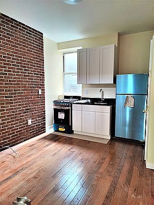 1st image of 309 E 110th St #15