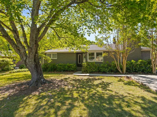 109 Yorkshire Dr, Greenville, SC 29615