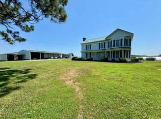 8368 Baskerville Rd, Baskerville, VA 23915