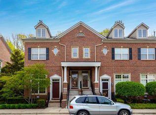 16944 Farmington Rd #22, Livonia, MI 48154