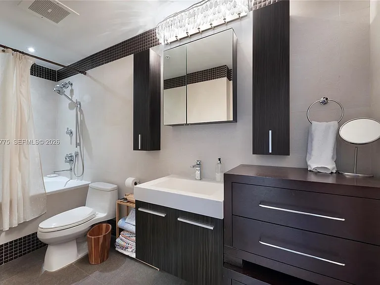 1945 S Ocean Dr #1812 — Photo 16