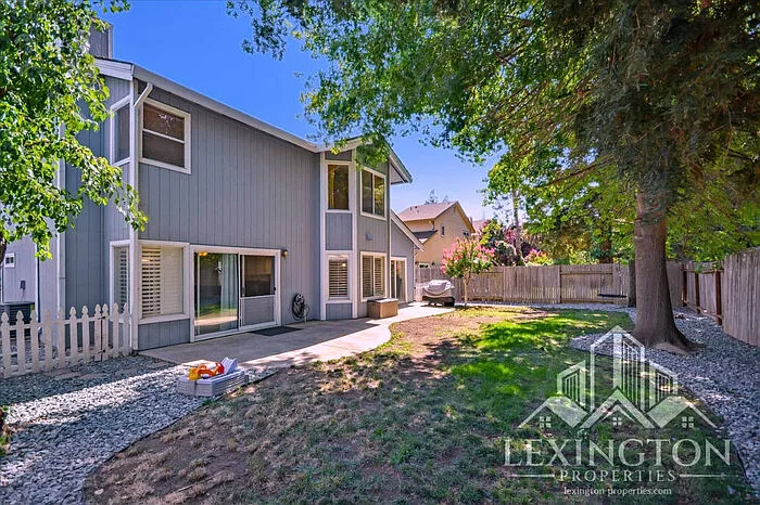5941 Laguna Park Dr — Photo 36
