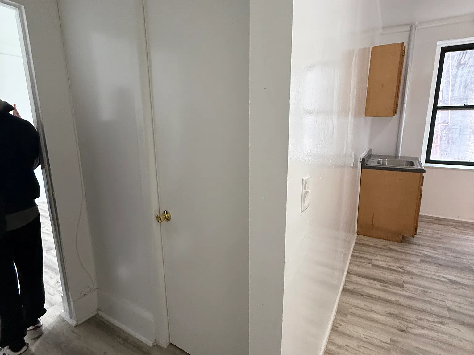 1 bed, $1,695 — Photo 2