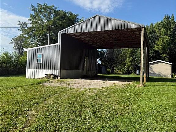 5th image of 1300 Slash Rd