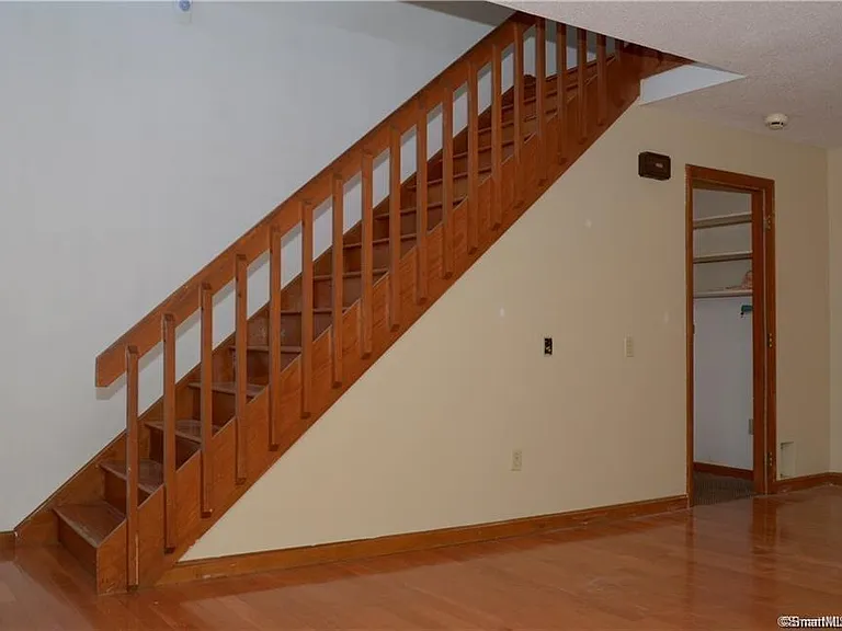 223 Flanders Rd #8 — Photo 15