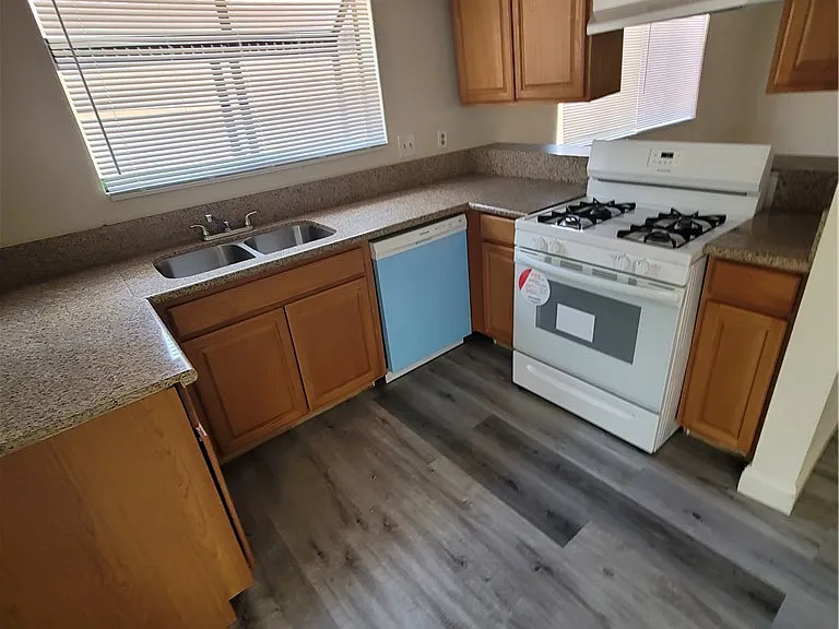 6444 Deadwood Rd — Photo 17