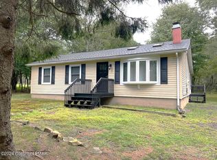 120 Penn Forest Dr, Albrightsville, PA 18210