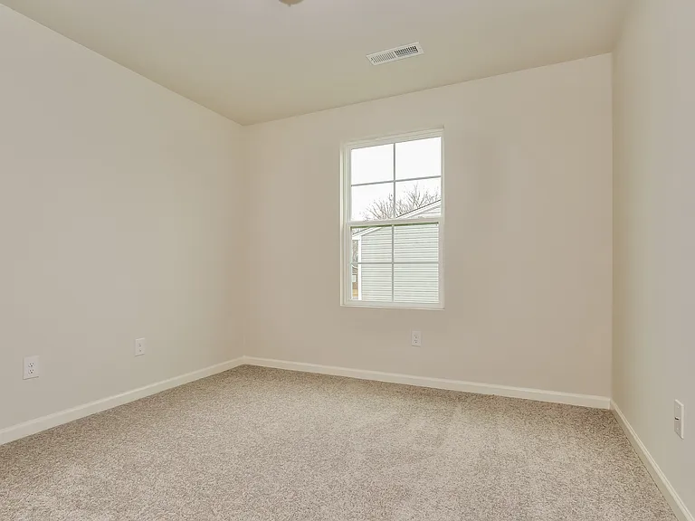 207 Pleasant Willow Pl — Photo 12