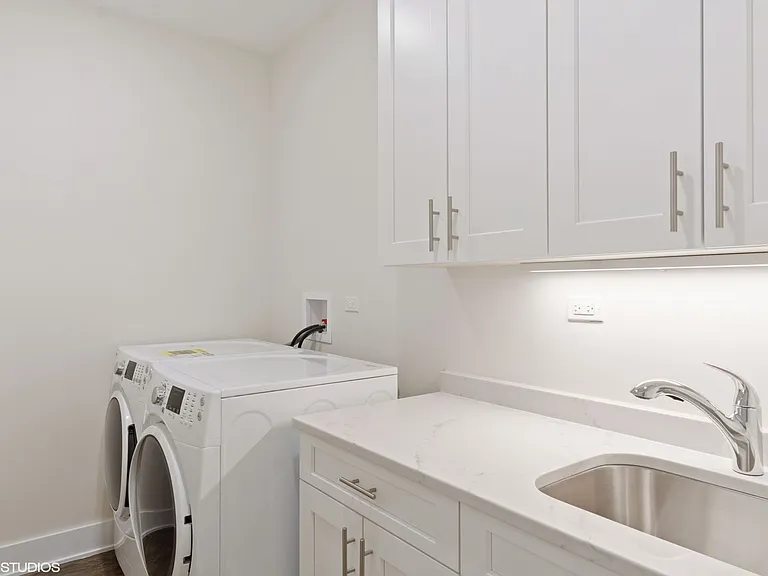Derrig Clybourn, LLC — Photo 15