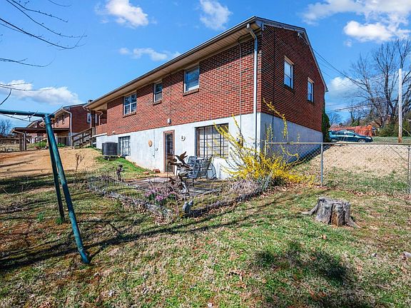 4th image of 5906 Edgewood Ave