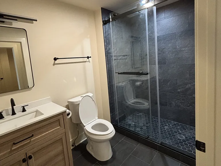 68 E 21st St #1 — Photo 12