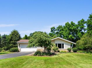 10615 N O'Connell Ln, Mequon, WI 53097