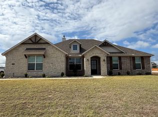 155 Spanish Moss Trl, Rhome, TX 76078