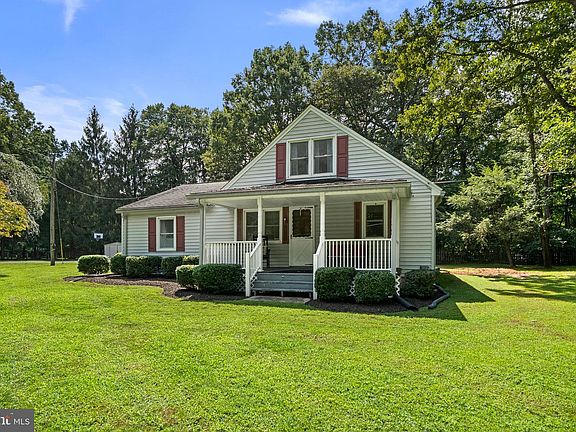 2nd image of 2970 Jennings Chapel Rd