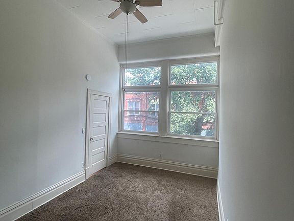 3rd image of 720 Francis St APT B