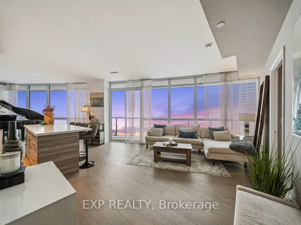 59 Annie Craig Dr #3404, Toronto, ON M8V 0C4