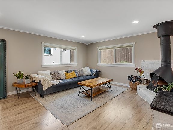 4th image of 1314 S Madison