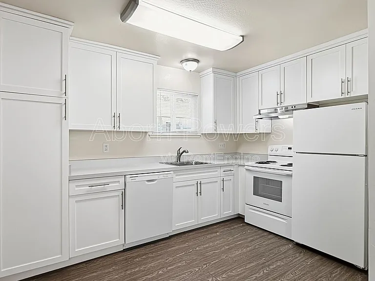 2760 Coloma St #3 — Photo 5