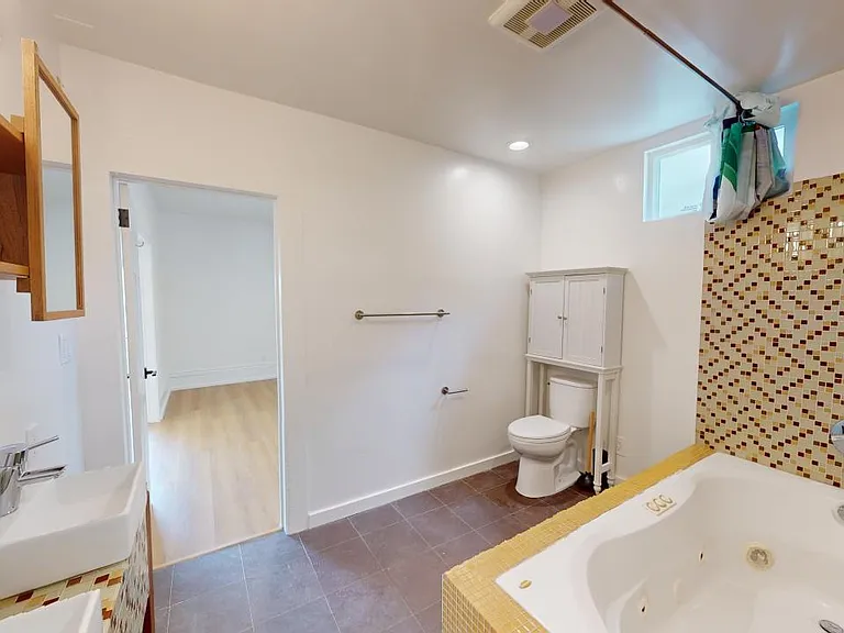 254 Roosevelt Way #4 — Photo 14