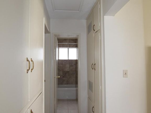 5th image of 1312 W 25th St