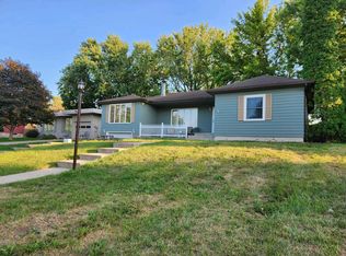 812 4th Ave NE, Waseca, MN 56093