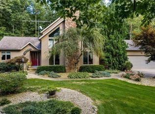 11664 Lawnford Ave SW, Beach City, OH 44608