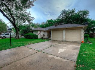 9619 S Hanworth Dr, Houston, TX 77031