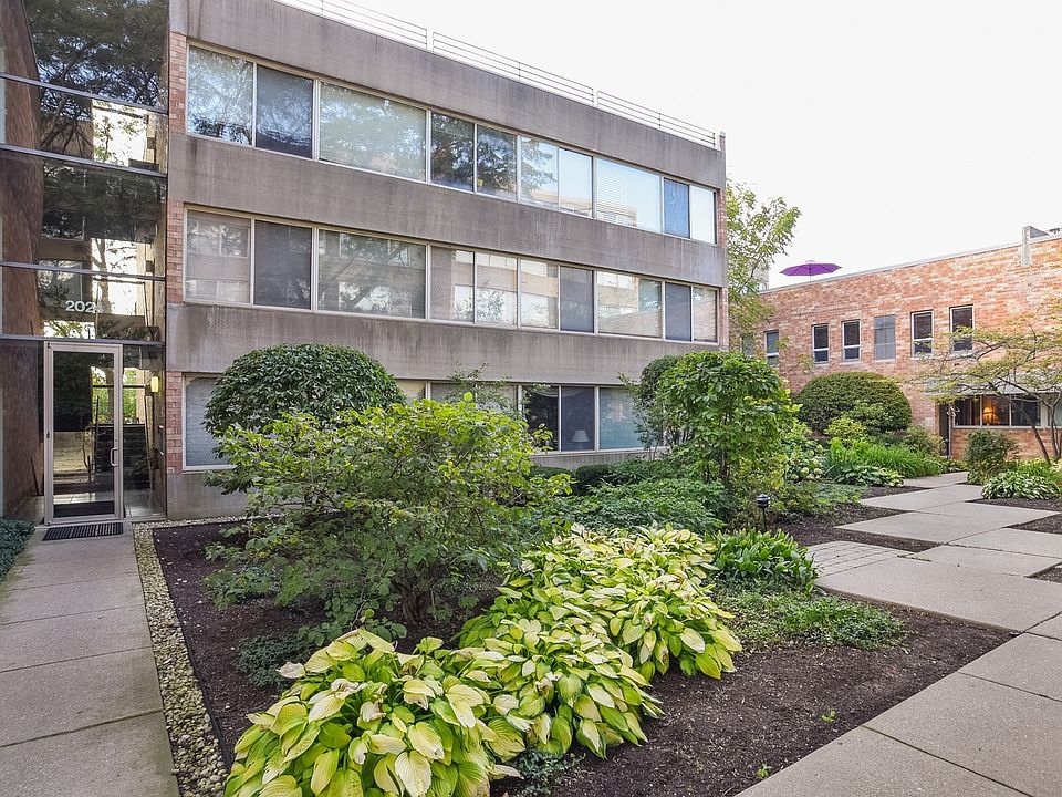 1st image of 2024 Saint Johns Ave APT 202
