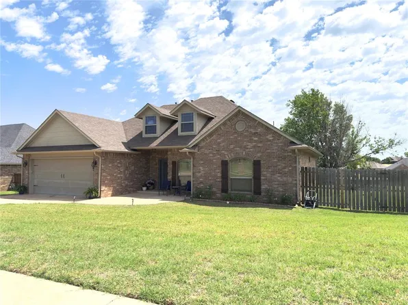 1828 Doc Bar Ave, Blanchard, OK 73010