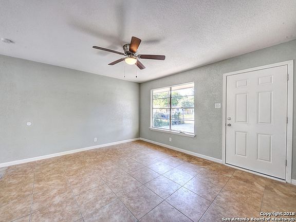 3rd image of 418 Fridell St