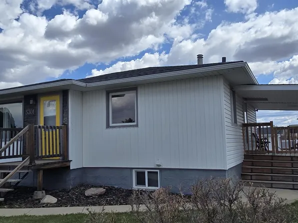 5301 45th St, Vegreville, AB T9C 1C5