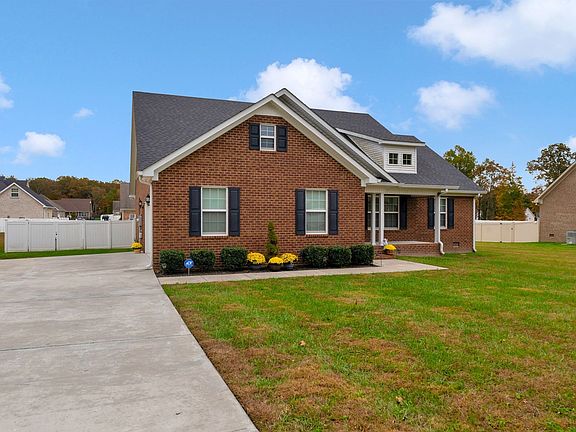 3rd image of 1841 Hills Chapel Rd