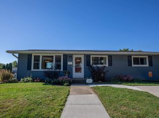 115 E Jewett St, Dodgeville, WI 53533