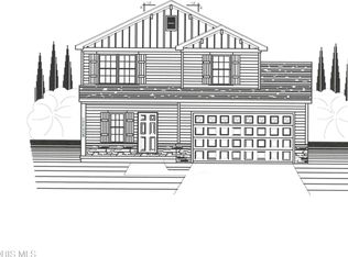 424 Hudson St, Napoleon, OH