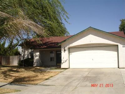 1445 Monterey St, Madera, CA, 93637