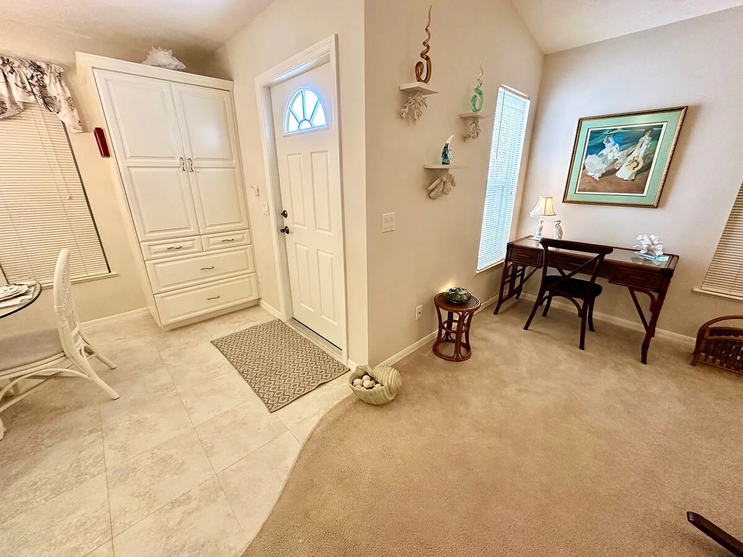 2 bed, 1.0 bath, $6,474 — Photo 4