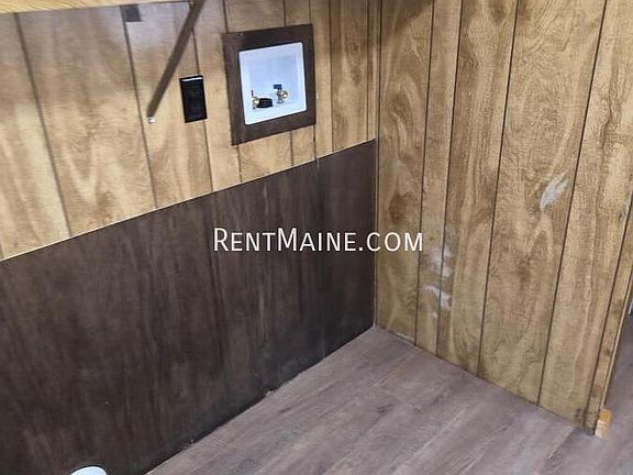 3rd image of 18 Pheasant Hill Trailer Park