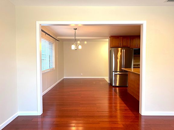 5th image of 7465 Dumas Dr