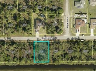 928 Alcalde St E, Lehigh Acres, FL 33974