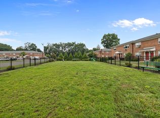 Hampton Gardens, Middlesex, NJ 08846