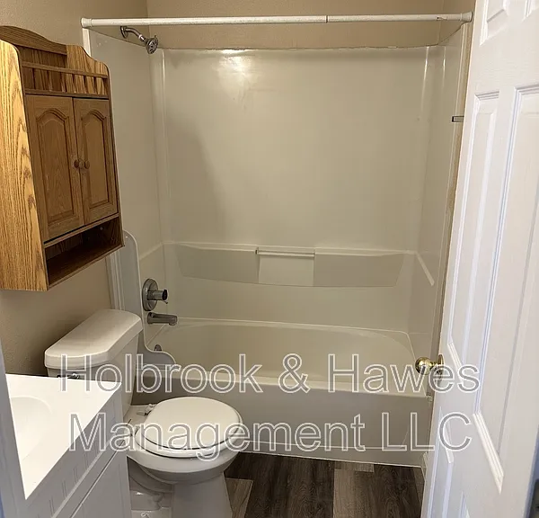4531 Boardwalk Dr W #W-W-9 — Photo 16