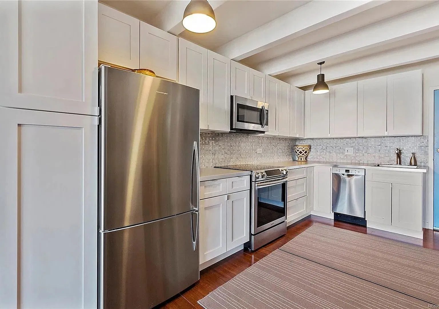 Hale Studio Condo with Private Balcony! Available Now! — Photo 4