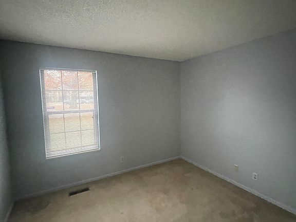 5th image of 635 Frontier Ct #635