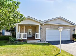 203 Rodeo Dr, Grayslake, IL 60030