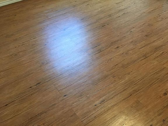 Flooring kitchen, laundry and in bathroom