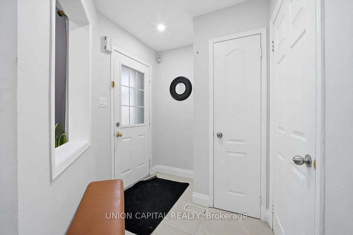 4 bed, $3,000 — Photo 4