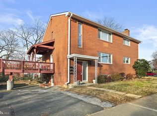 1138 N Stafford St, Arlington, VA 22201